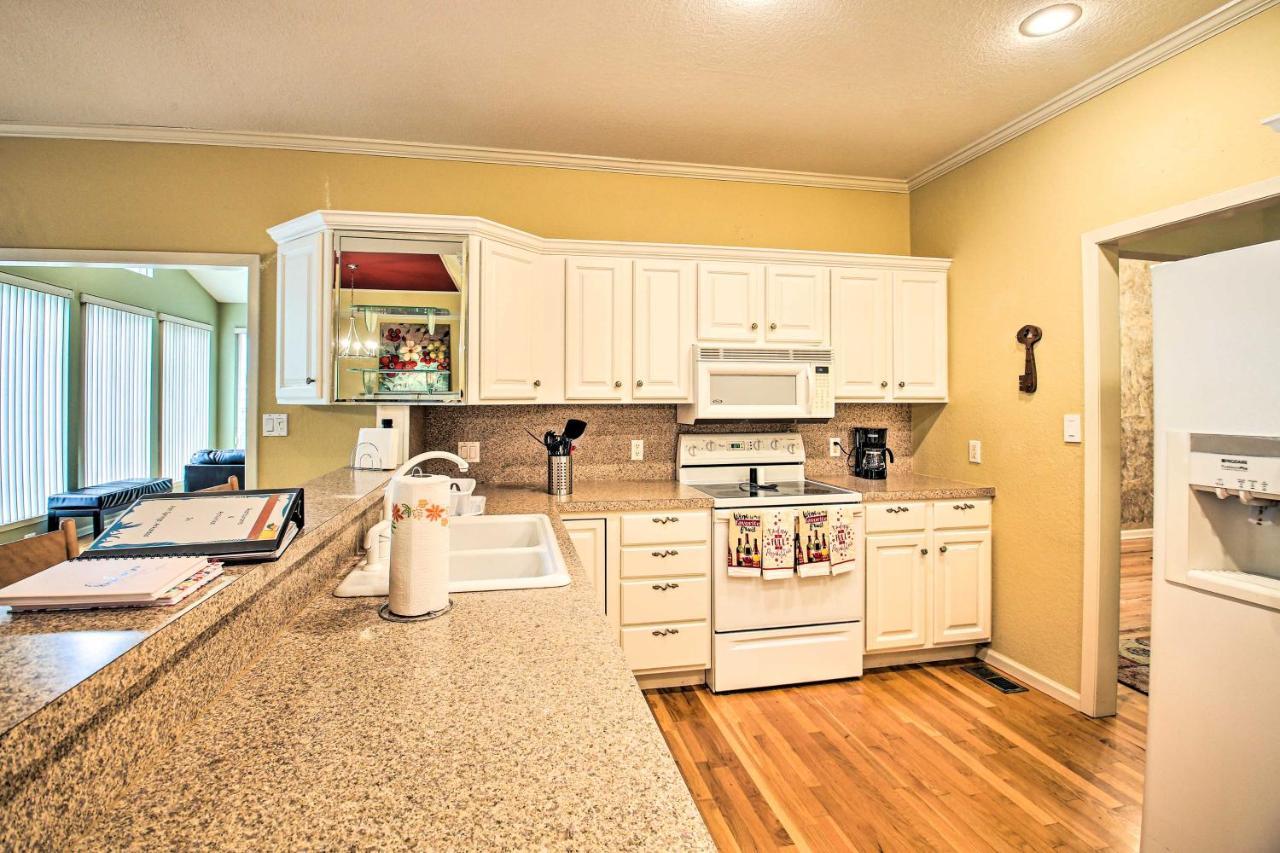 Lakefront Home With 2-Tier Deck And Boat Parking! Хот-Спрингс Экстерьер фото